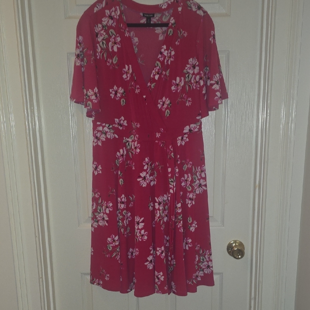 Floral‎ Pink Dress
